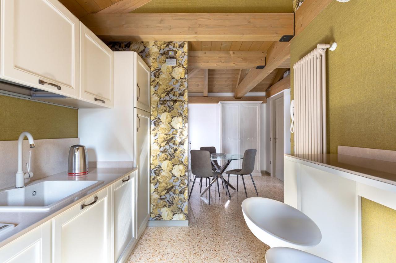 Apartment Ca' Cappello 2 With Canal View Venedig